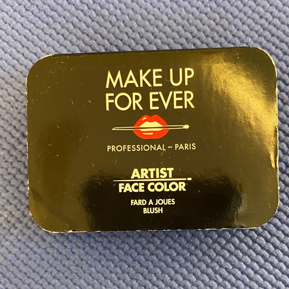 Make Up forever face powder